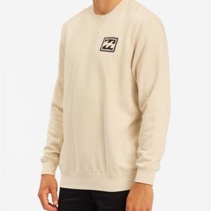 NWT Billabong Crewneck